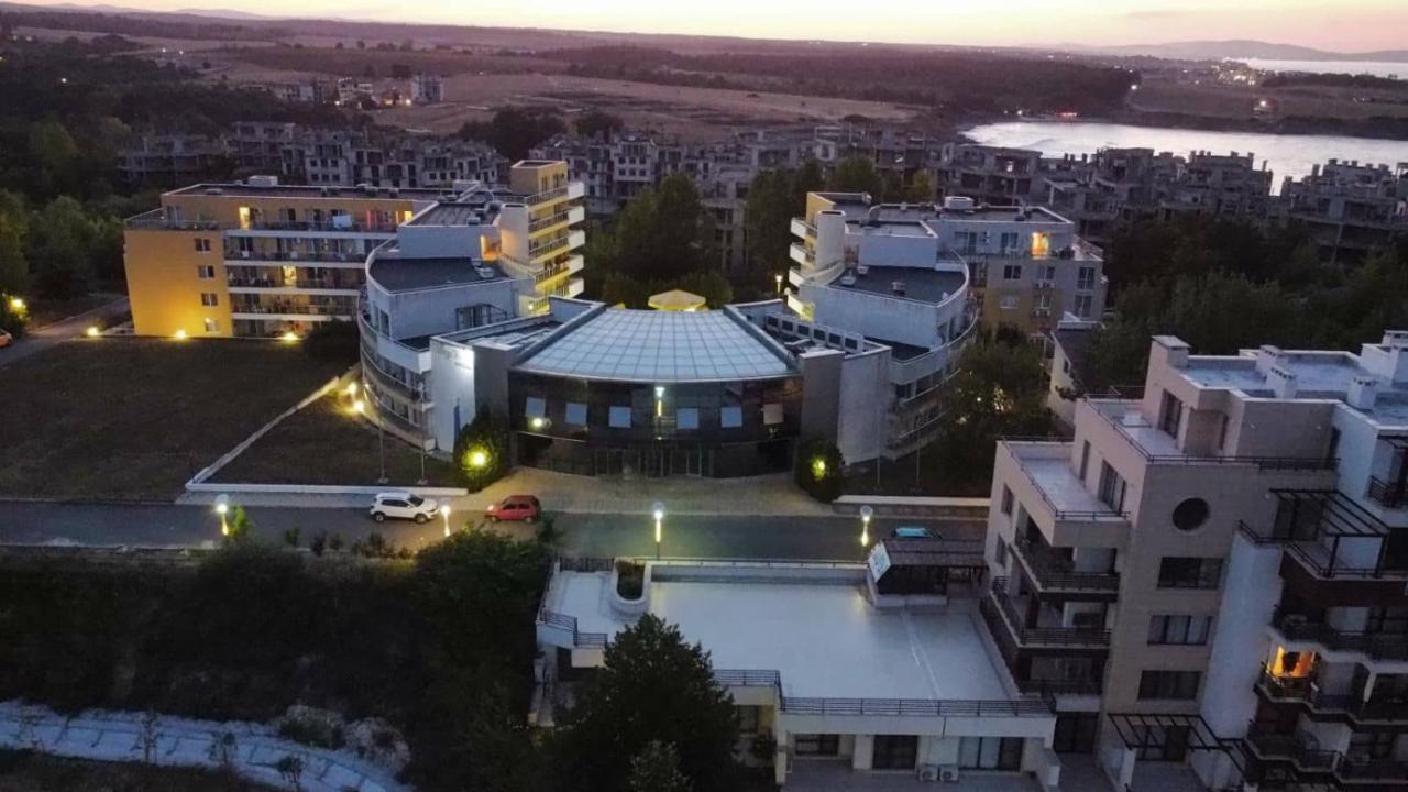 Dima Popova Apartments Царёво Экстерьер фото